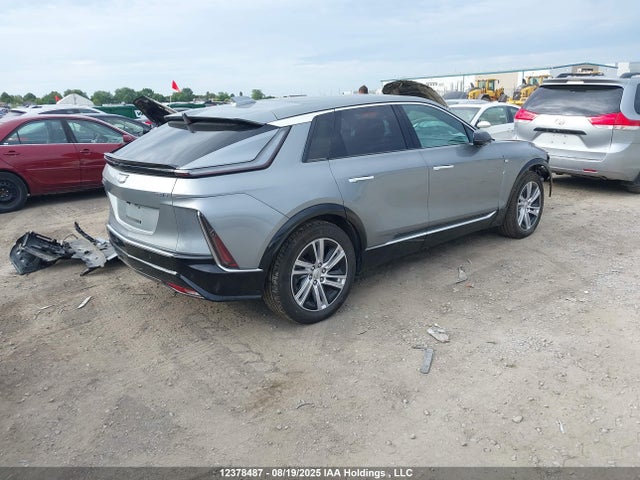 1GYKPMRK3RZ104209 Cadillac x0d + ec6