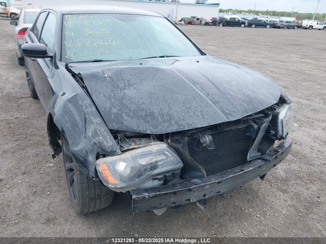 2C3CCABGXEH272440 Chrysler 300