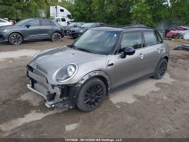 Mini 2019 2019 WMWXU1C54K2F82157 Image 2