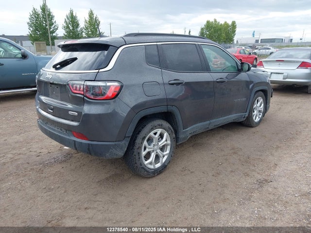 Jeep 2024 2024 3C4NJDBN7RT145345 Image 4
