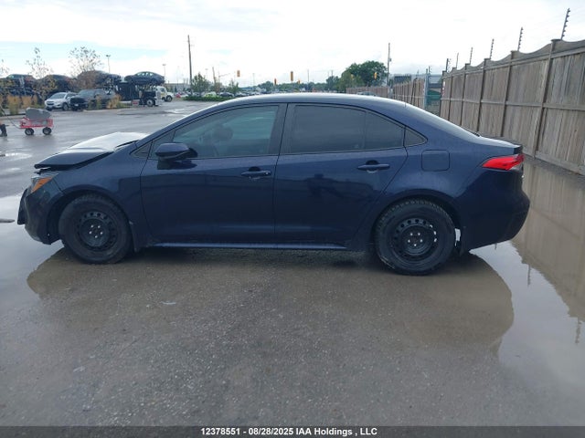 12378551 :رقم المزاد ، 5YFBPRBE1LP139534 vin ، 2020 Toyota Corolla Le مزاد بيع