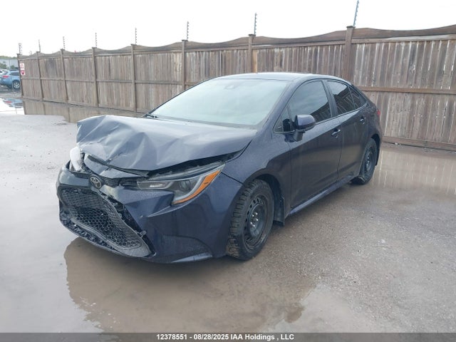 12378551 :رقم المزاد ، 5YFBPRBE1LP139534 vin ، 2020 Toyota Corolla Le مزاد بيع