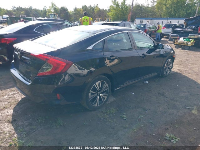 2HGFC1F42HH104452 Honda l15b7