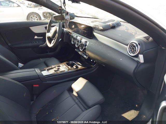 W1K5J4HB3SN535562 Mercedes-Benz m260