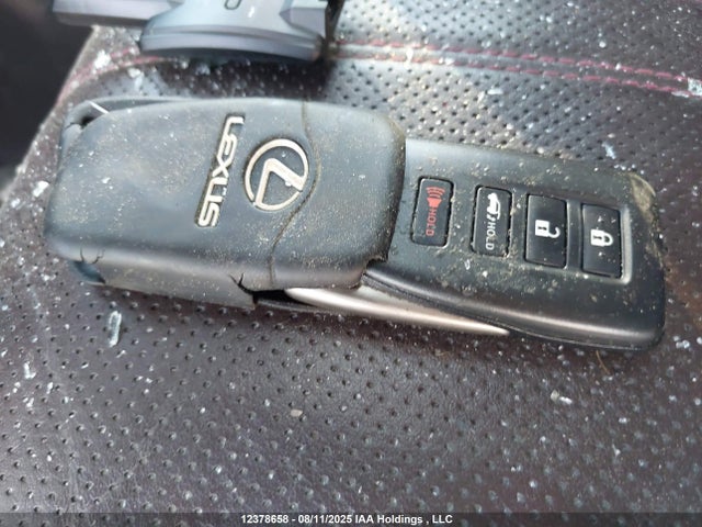 2T2BZMCA8HC082275 Lexus RX