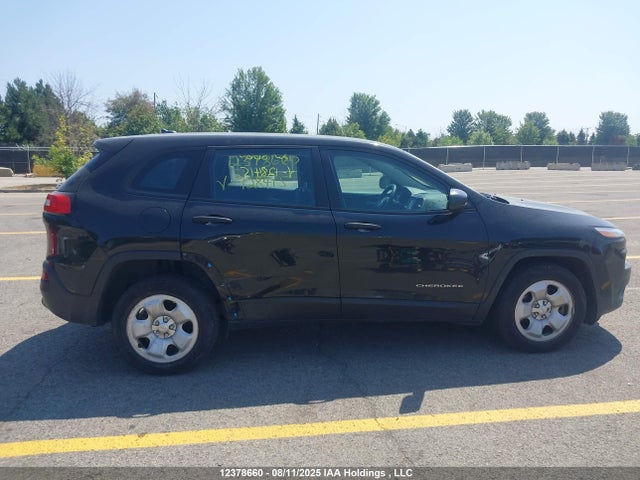 1C4PJLAB3GW128415 Jeep Cherokee