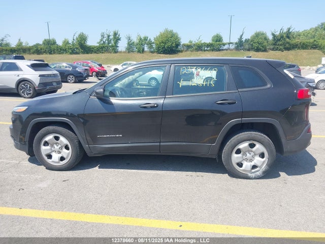 1C4PJLAB3GW128415 Jeep Cherokee