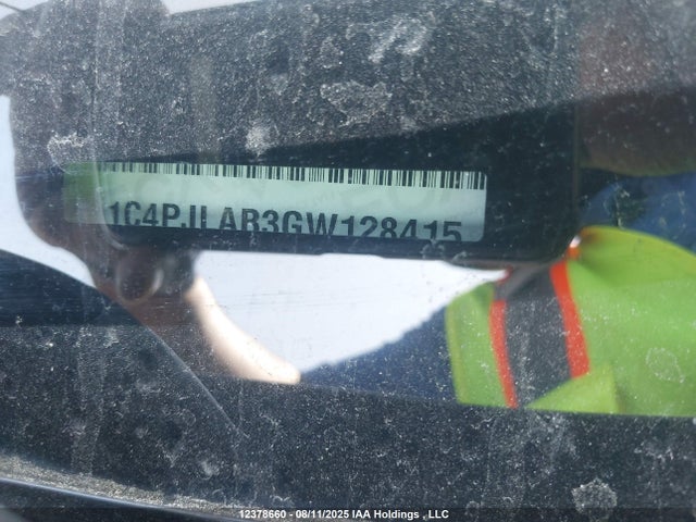 1C4PJLAB3GW128415 Jeep Cherokee