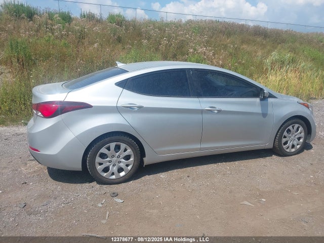 Hyundai dohc mpi nu 2015 5NPDH4AE3FH562062 Image 13