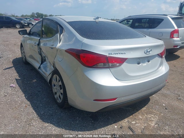 Hyundai dohc mpi nu 2015 5NPDH4AE3FH562062 Image 3