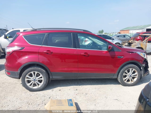 1FMCU9H9XJUD52372 Ford 2018