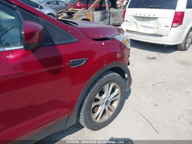 1FMCU9H9XJUD52372 Ford 2018