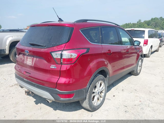 1FMCU9H9XJUD52372 Ford 2018