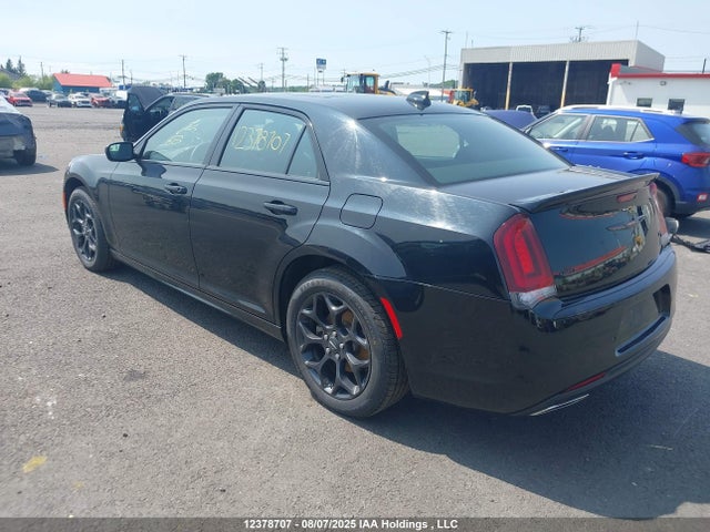 2C3CCAGG6NH256695 Chrysler 300
