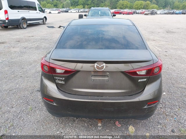 Mazda pe 2015 3MZBM1V74FM172849 Image 16