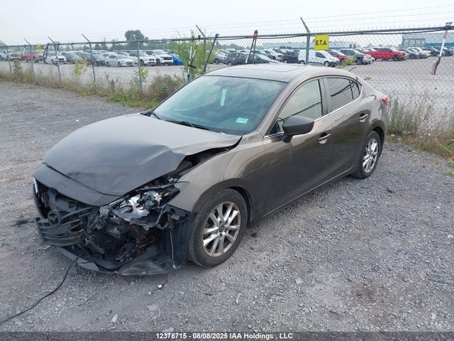 Mazda pe 2015 3MZBM1V74FM172849 Image 2