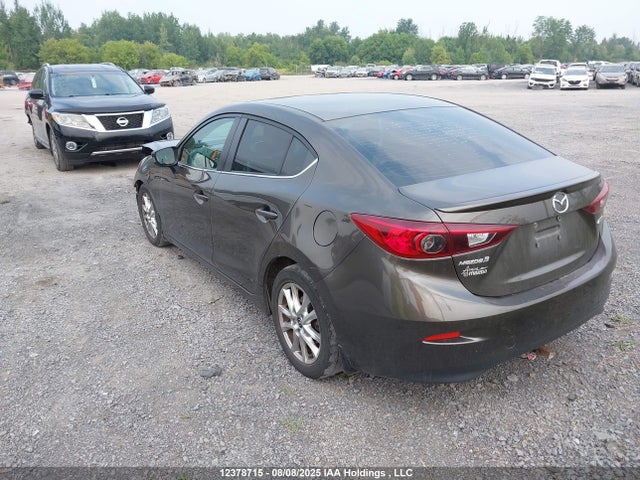 Mazda pe 2015 3MZBM1V74FM172849 Image 3
