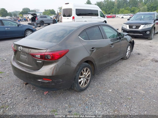 Mazda pe 2015 3MZBM1V74FM172849 Image 4