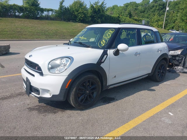 Mini 2015 2015 WMWZC5C58FWM19347 Image 2