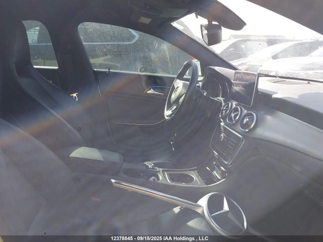 WDDSJ4GB2GN360541 Mercedes-Benz CLA-Class