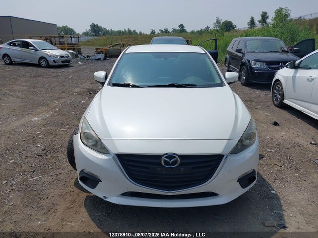 JM1BM1V73E1174672 Mazda pe