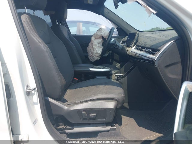 BMW X1 2023 WBX73EF0XP5W07842 Image 5
