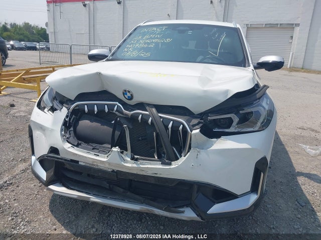 BMW X1 2023 WBX73EF0XP5W07842 Image 6