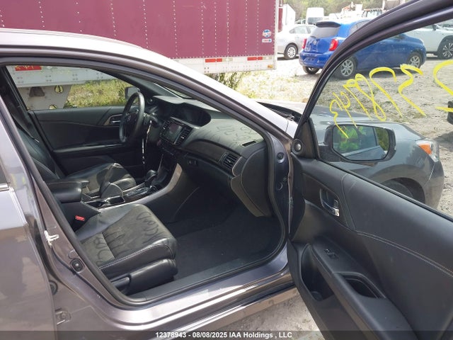 Honda k24w1 2016 1HGCR2F52GA802749 Image 5