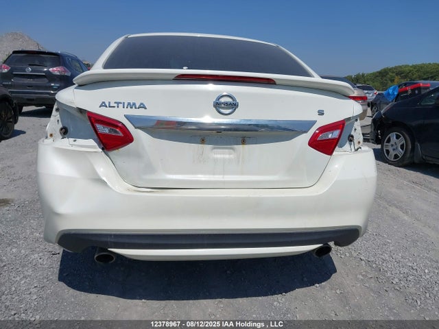 1N4AL3AP3HN321253 Nissan 2017