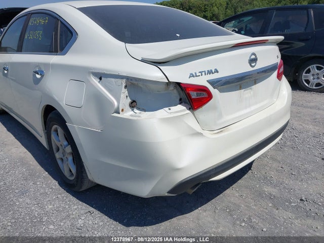 1N4AL3AP3HN321253 Nissan 2017