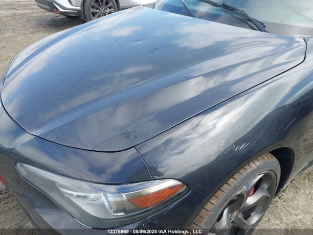 Alfa Romeo giulia (952) 2017 ZARFAEEN1H7550745 Image 6