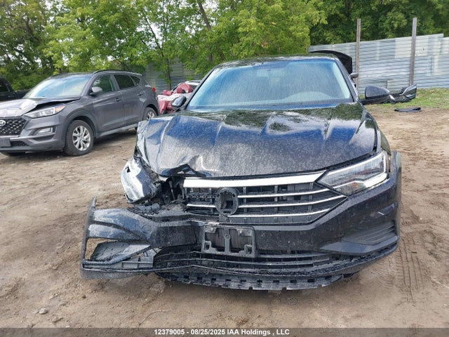 3VWN57BU6MM029857 Volkswagen tsi