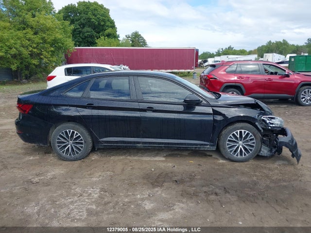 3VWN57BU6MM029857 Volkswagen tsi