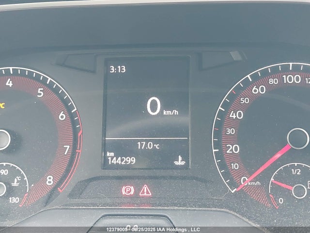3VWN57BU6MM029857 Volkswagen tsi