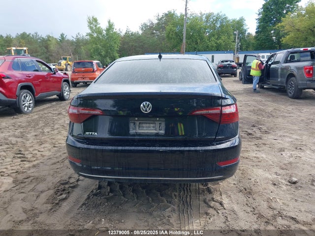 3VWN57BU6MM029857 Volkswagen tsi