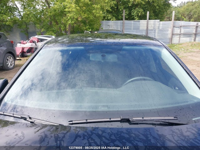 3VWN57BU6MM029857 Volkswagen tsi