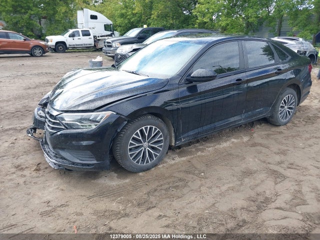 3VWN57BU6MM029857 Volkswagen tsi