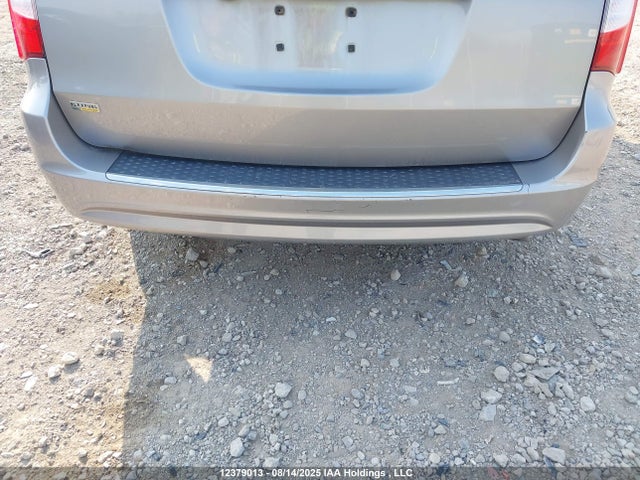 2C4RC1CG2GR206966 Chrysler Town and Country