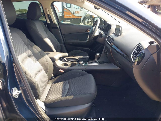 3MZBM1V7XGM314123 Mazda pe