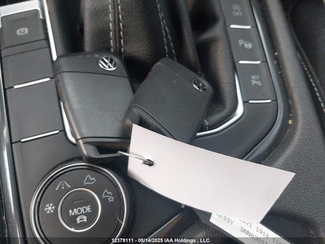 3VV4B7AX2NM063378 Volkswagen Tiguan
