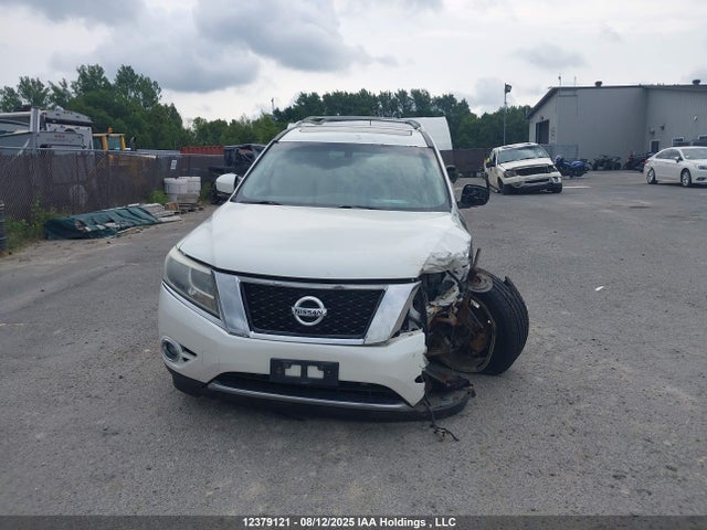 Nissan 2015 2015 5N1AR2MM4FC611378 Image 13