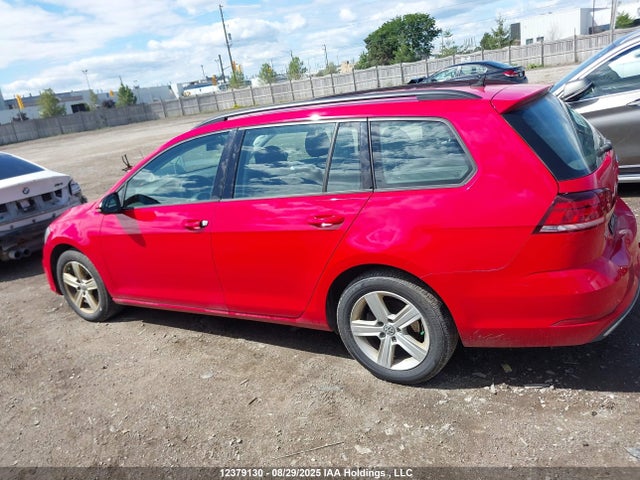 3VW117AU8KM502201 Volkswagen GOLF SPORTWAGEN