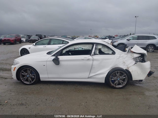 WBA2G1C5XHV638897 BMW 2017