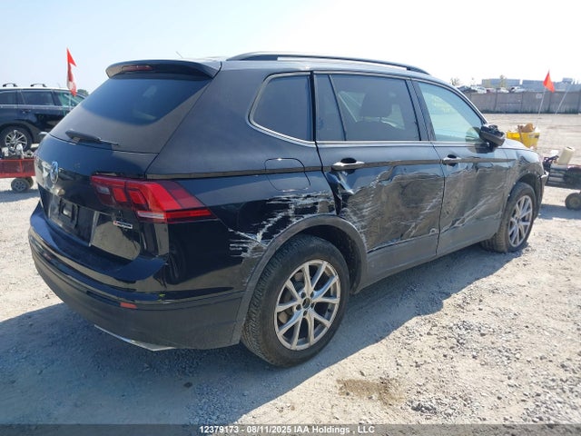 2019 Volkswagen Tiguan Trendline მანქანა იყიდება აუქციონზე, vin: 3VV0B7AX7KM159548, აუქციონის ნომერი: 12379173