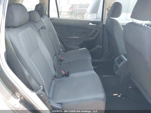2019 Volkswagen Tiguan Trendline მანქანა იყიდება აუქციონზე, vin: 3VV0B7AX7KM159548, აუქციონის ნომერი: 12379173