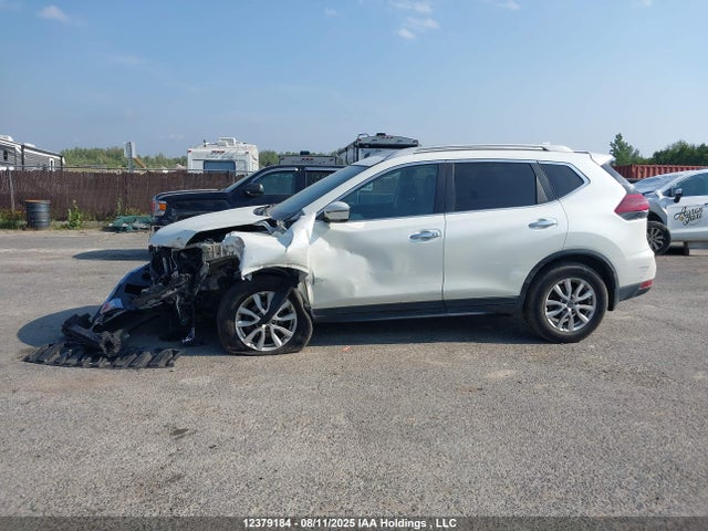 Nissan Rogue 2018 5N1AT2MVXJC796541 Image 15
