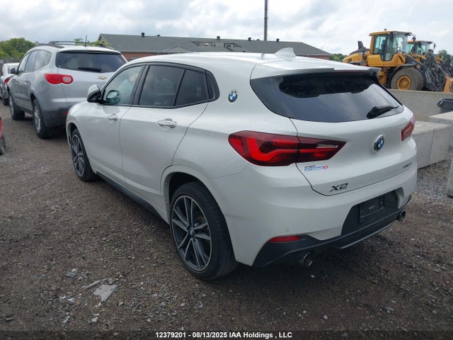 WBXYJ1C09N5T48636 BMW X2