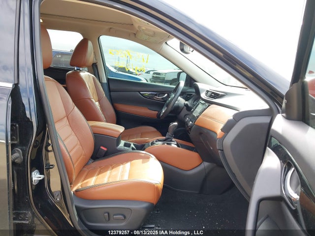 5N1AT2MV0HC767740 Nissan 2017