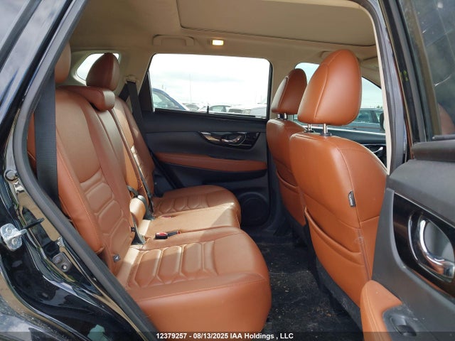 5N1AT2MV0HC767740 Nissan 2017