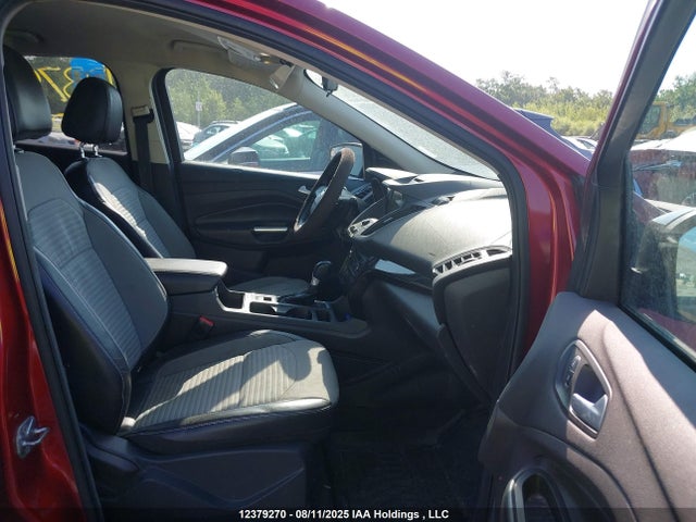 1FMCU9G9XHUC29151 Ford ESCAPE SE